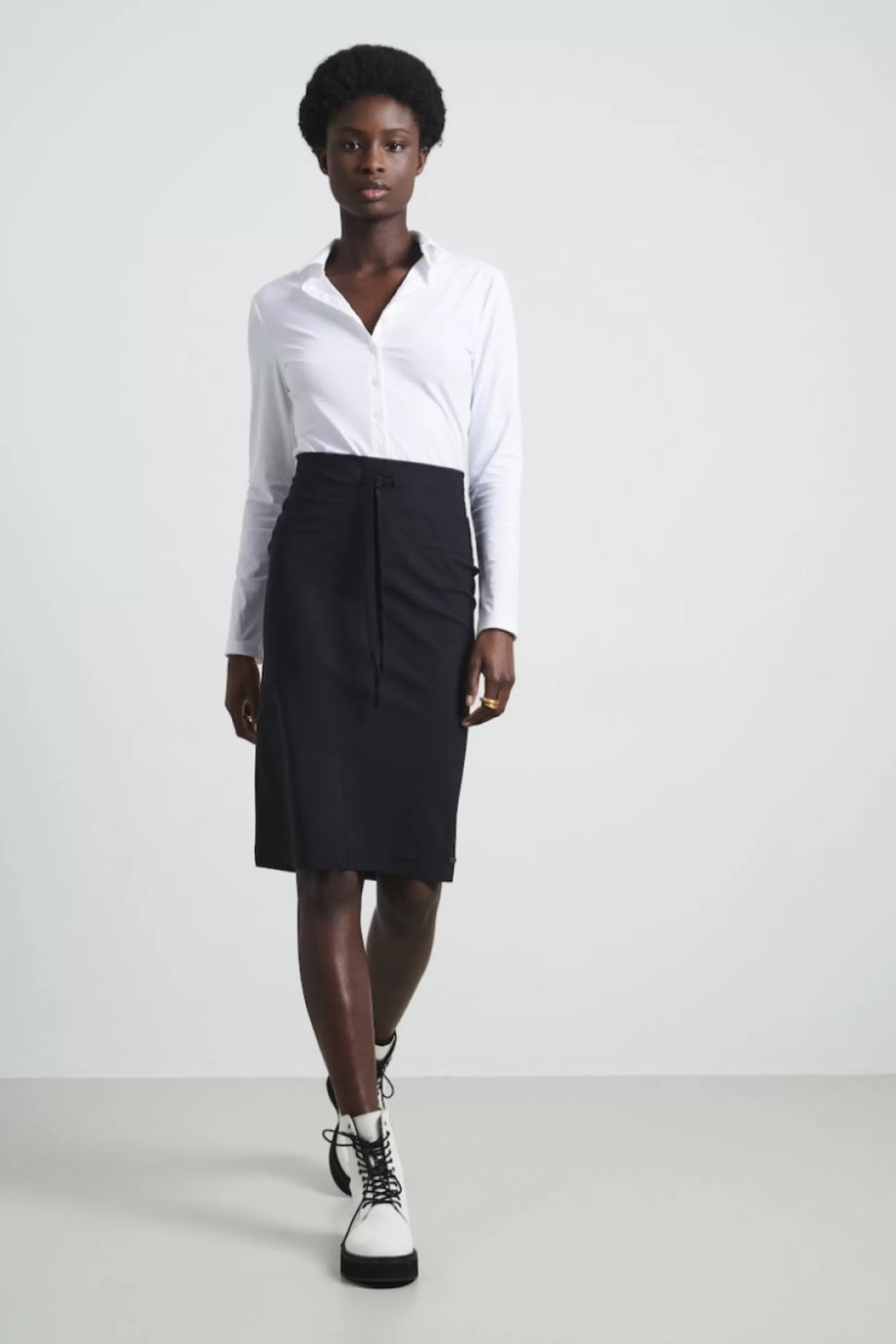 Outlet Skirt Kate Easy Wear Technical Jersey Frau Röcke