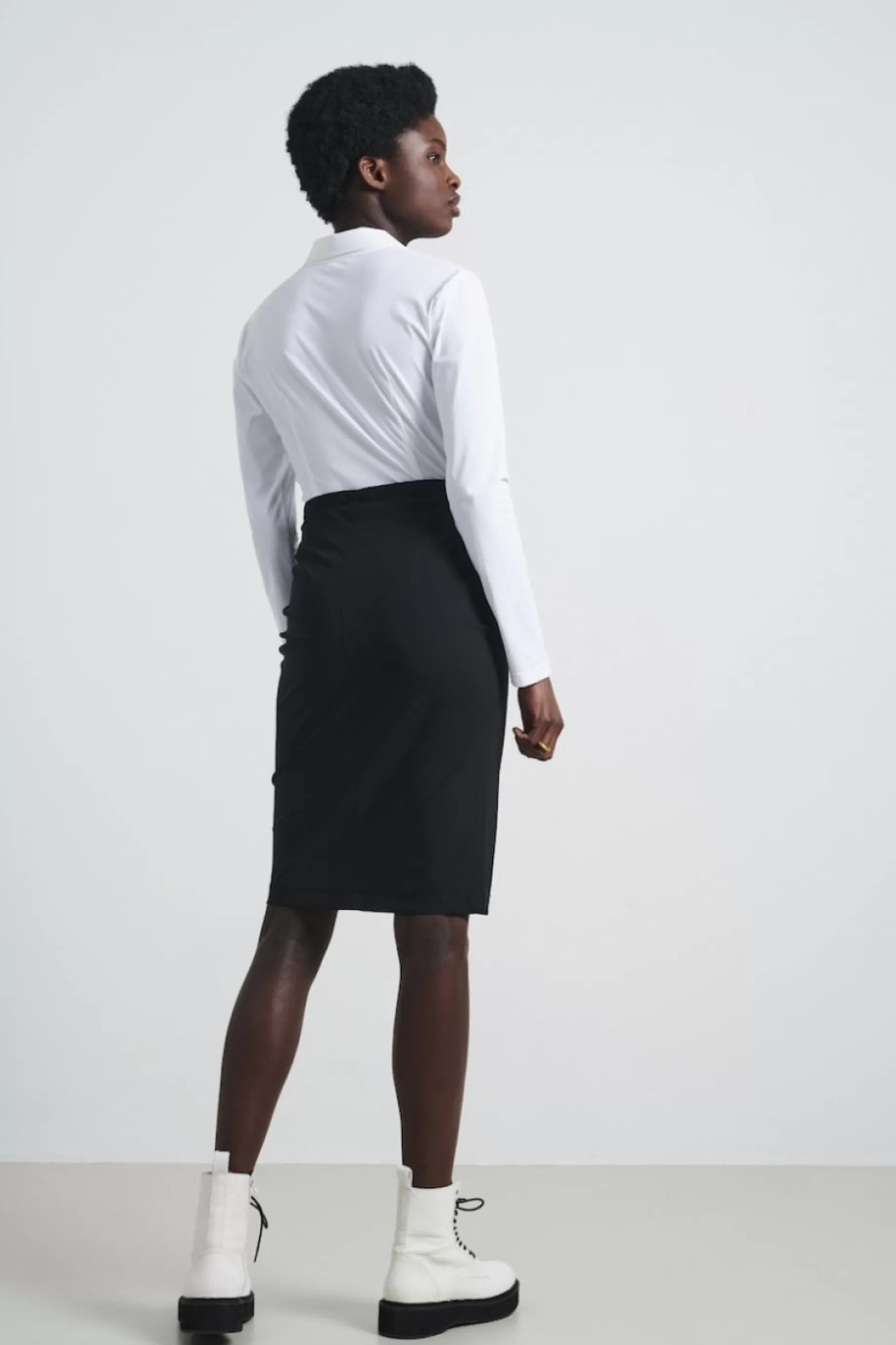 Outlet Skirt Kate Easy Wear Technical Jersey Frau Röcke